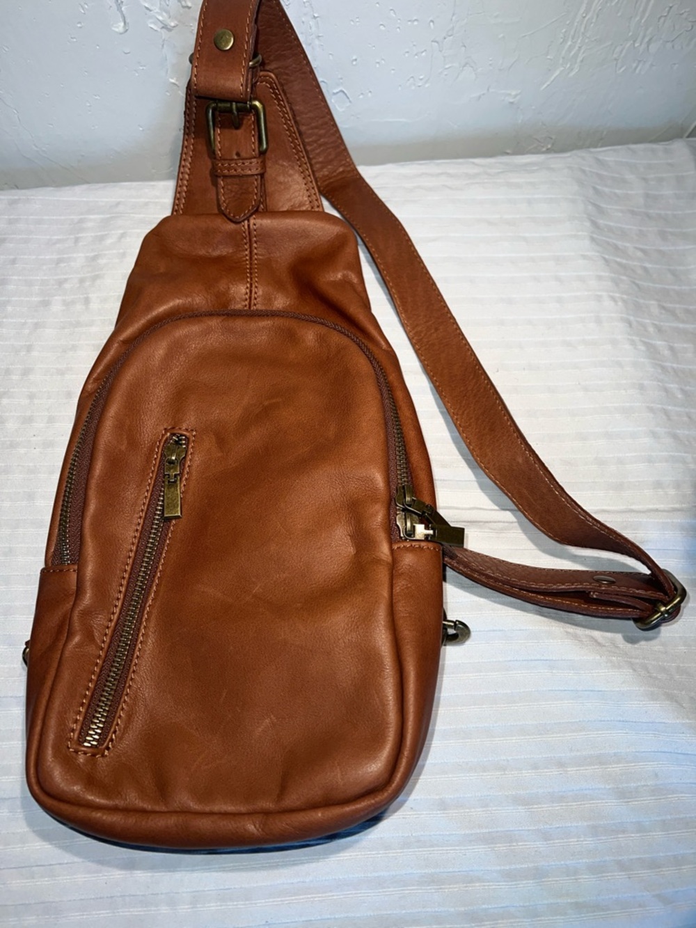Sundance Made in Italy Brown Leather Crossbody Sling Bag
